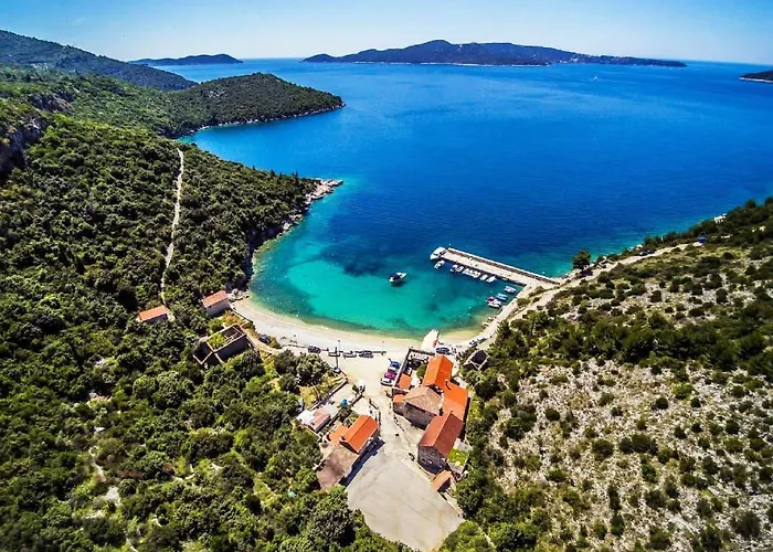 Lina 别墅 Brsečine